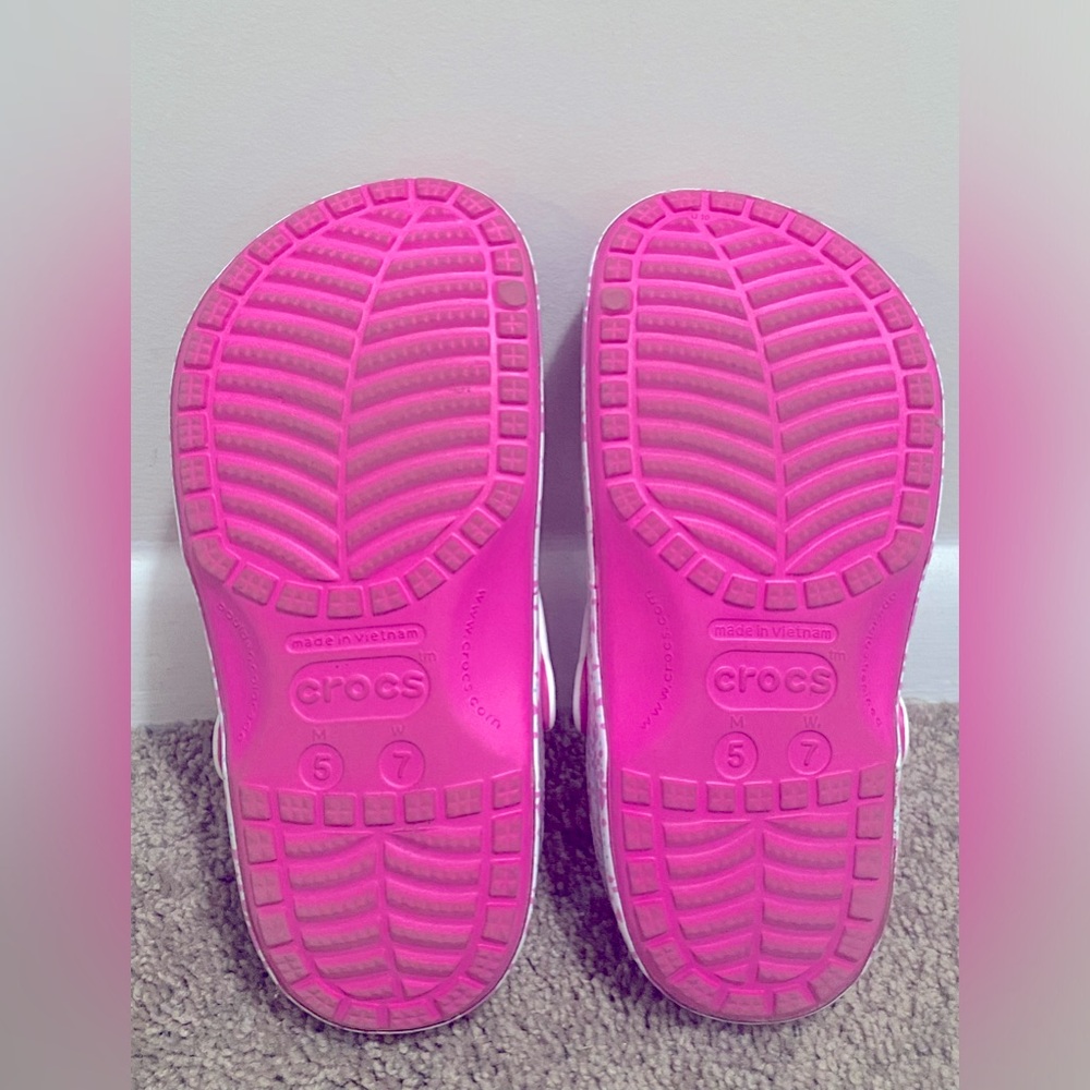 Adult Barbie Classic Crocs size 7 - Picture 7 of 7